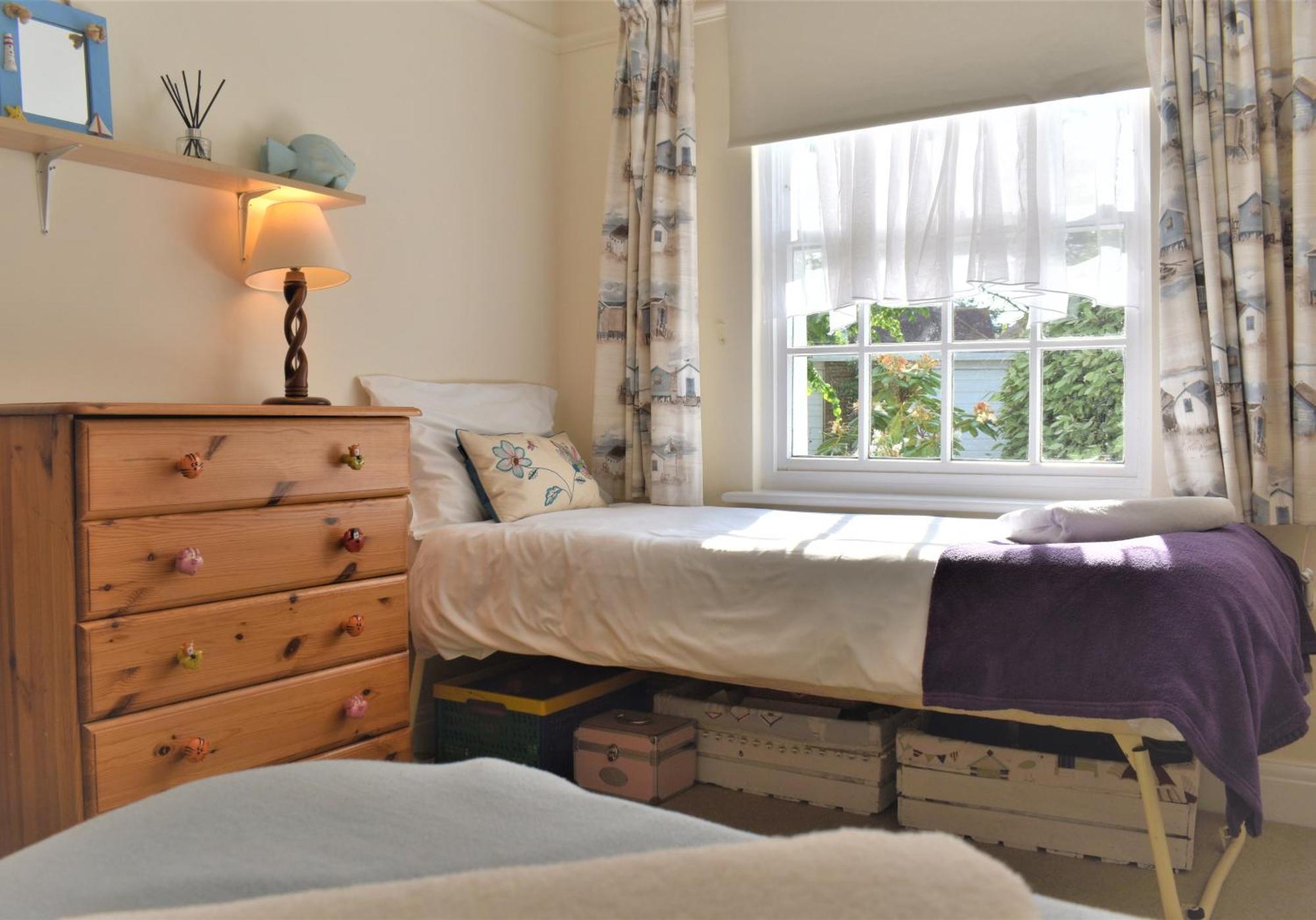 Georgian 2 Bedroom In With Free Parking - *