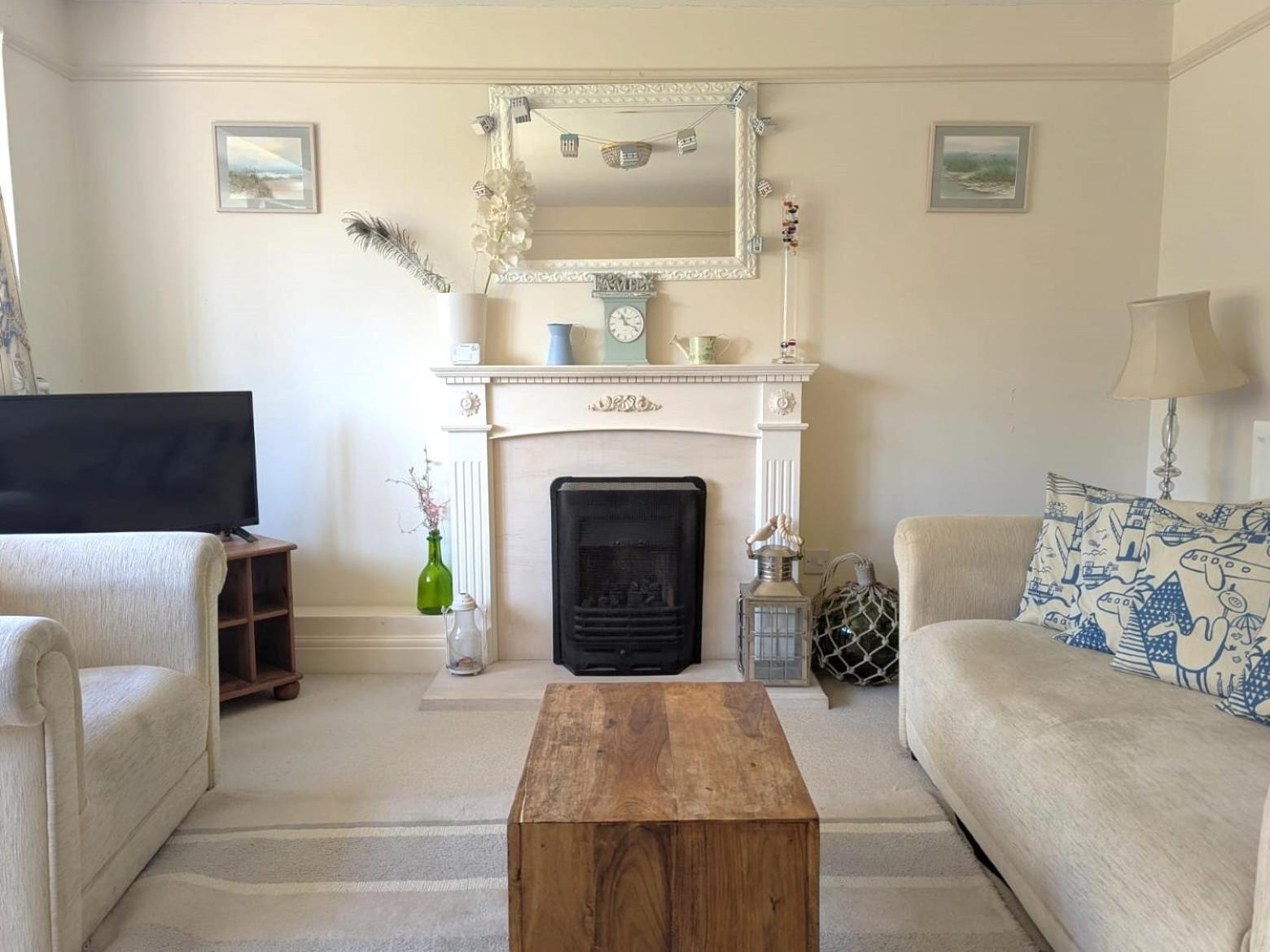 Georgian 2 Bedroom In With Free Parking - Chichester